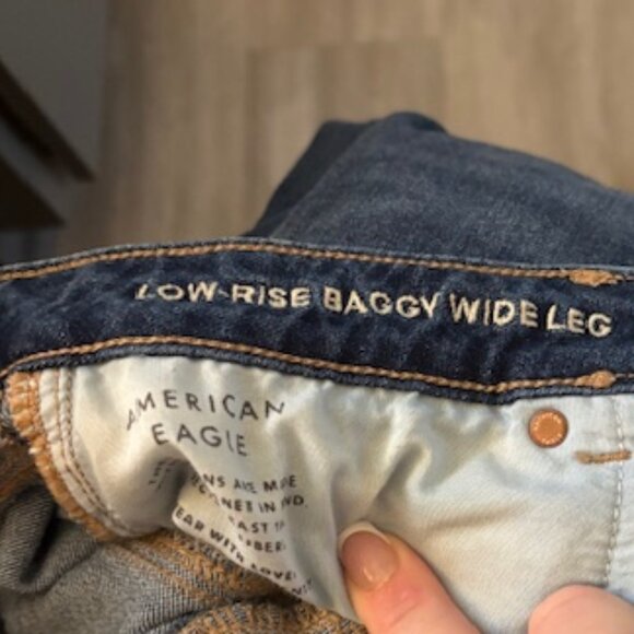 American Eagle Dreamy Drape Low-Rise Baggy Wide Leg Jean Size 16L - Picture 7 of 9